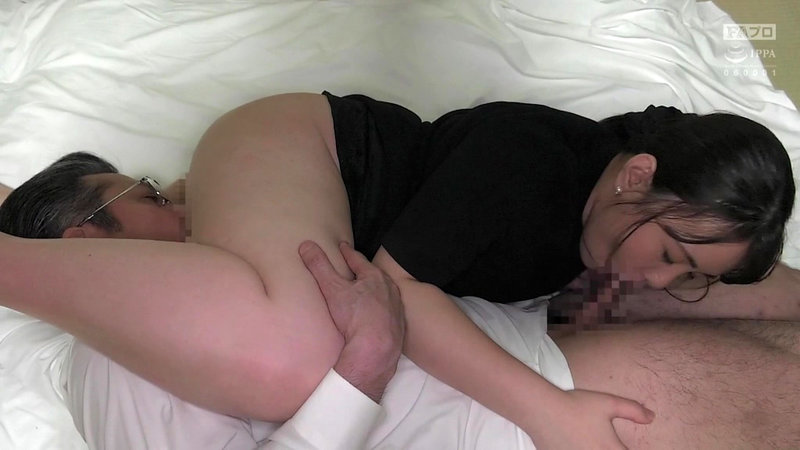 未亡人 喪服を汚す 夫が死んで忍び寄る義父・義弟 涼城りおな - サンプル画像 - 10