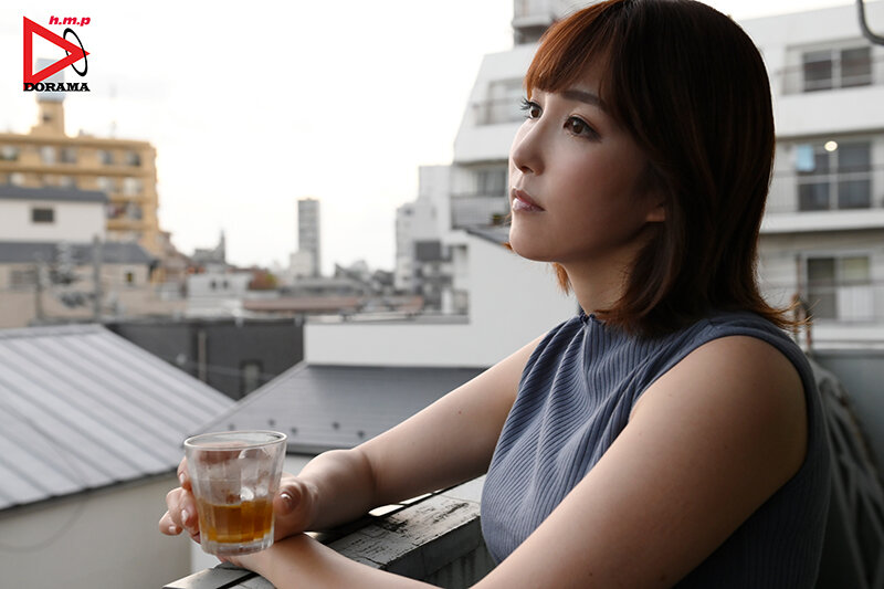 （実話）新婚上司が出張中で寂しそうな色白デカ尻妻を生ハメしまくって何度も種付けした 徳永しおり - サンプル画像 - 8