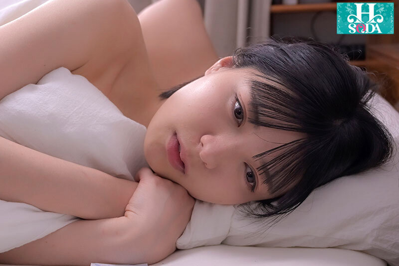 君が告白を手伝ってと言ったあの日を忘れない。両想いだった僕らはすれ違い、別々の男女と付き合い、心から叫んだ。 虹村ゆみ - サンプル画像 - 9