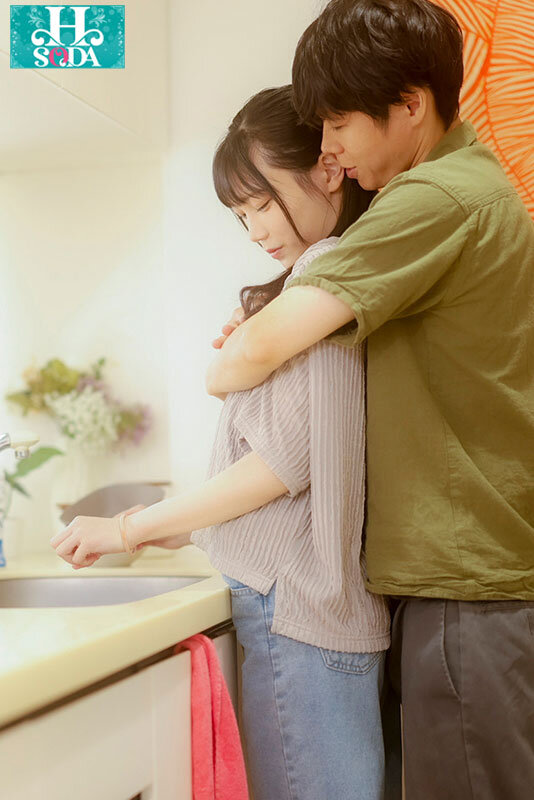 遠距離恋愛の彼女とゴムが破れても激しく中出しを続けた純愛絶倫性交。 望実かなえ - サンプル画像 - 12