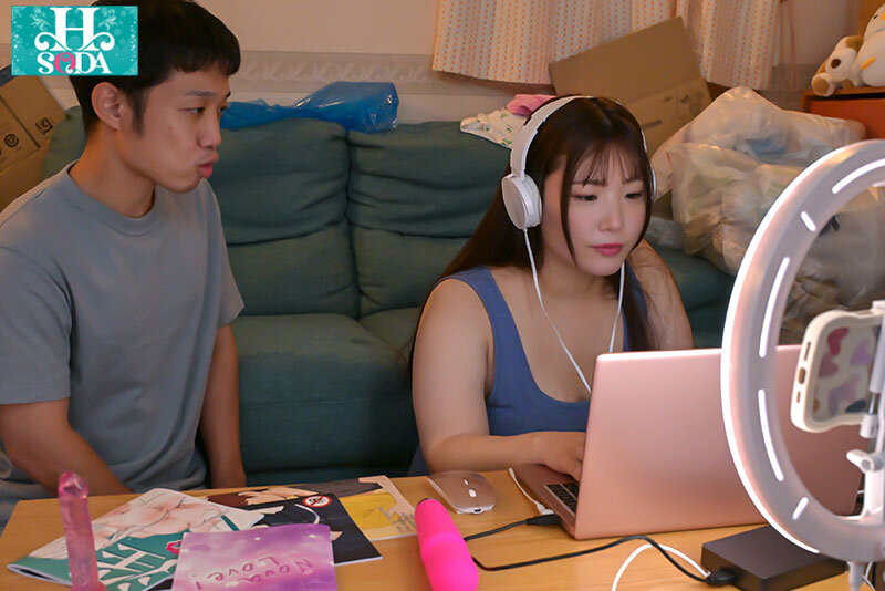 こども部屋から一歩もでない0点の陰キャヒキニート姉は、超爆乳＆超デカ尻！まだ見ぬ本物おち○ぽとの対戦に向けて鍛錬オナニー。 お姉ちゃんがセックス相手としては120点のドスケベボディにレベルアップしていた件。 大原理央 - サンプル画像 - 12