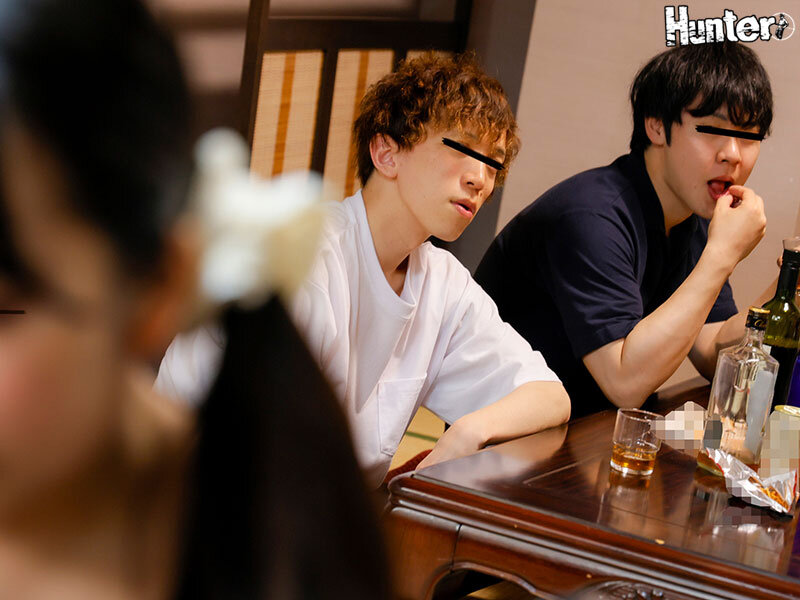 「お願い…パパ、ママ、気付いて…」上司の家に飲みに行く度、地味で大人しい上司の娘への中出し輪●を連日繰り返す最低男たち - サンプル画像 - 15