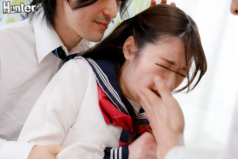 イジメッ子にボクの気弱な妹を差し出してます。ボクの前で妹をメチャメチャに犯●れた…彼らの目の前で妹とヤらされた…でも許してもらえなかった…。 - サンプル画像 - 3