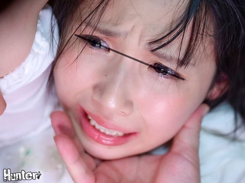 復活！玄関開けたら即イラマ！！突撃イラマ20人隊！口ま●こ中出し20連発！ - サンプル画像 - 5