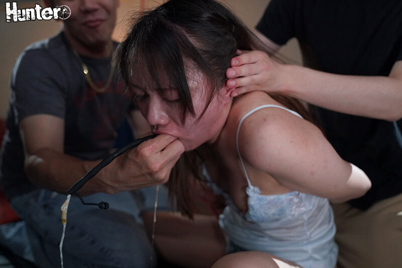 潰れた泥●女を監禁喉奥破壊！胃底こみ上げる濁流固形！吐きまくる拉致ゲロイラマレ●プ - サンプル画像 - 4