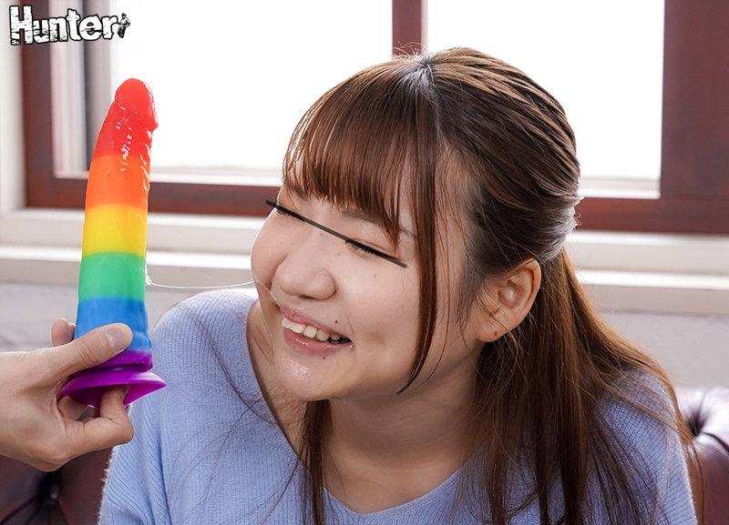 私、どこまでできるんだろう…喉奥の限界に挑戦する女たち - サンプル画像 - 10