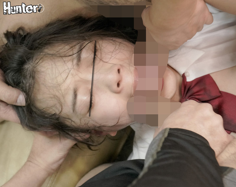 玄関開けたら即イラマ！！突撃イラマ20人隊！強●ごっくん20連発！2 - サンプル画像 - 15