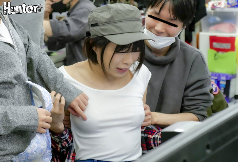 超絶可愛くて気の弱いボーイッシュ新人ADをAV現場の常識と偽ってとにかくセクハラしまくって最後にはヤル！3 - サンプル画像 - 7