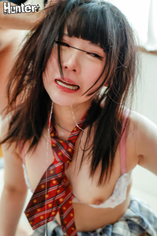 『大人を舐めんなよ！』家出中の超生意気女子●生を強烈ビンタで黙らせて常時集団輪●！好きなだけ飽きるまで集団イラマ！集団ぶっかけ！集団中出し！ - サンプル画像 - 2