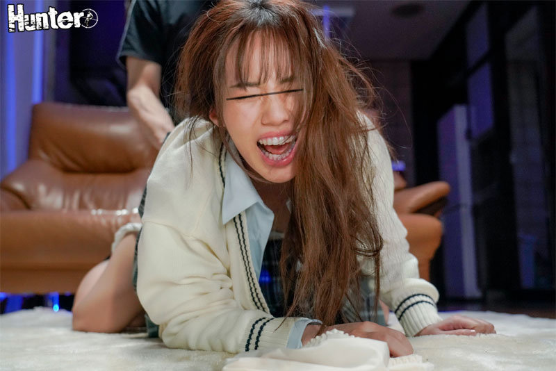 パンツを売るだけのはずが、誰もいない所に連れ込まれて無理矢理犯●れた女子●生 - サンプル画像 - 11