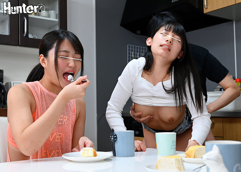 2人のエッチ大好き神ビッチ変態義妹とボクを残して海外赴任してしまった両親！とんでもない性欲モンスター義妹2人との性活における唯一のルールは… - サンプル画像 - 3