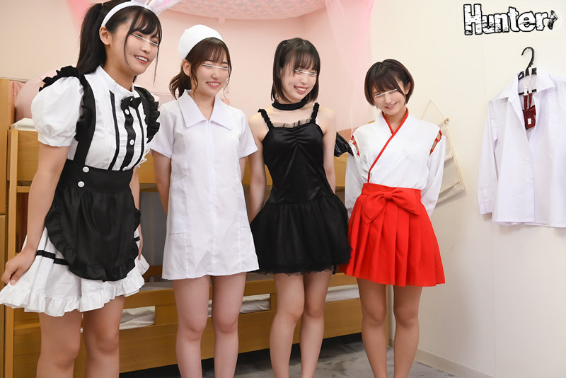 お嬢様女子○生寮で軟禁されてるボクは性欲旺盛お嬢様たちに拒否権無しでヤラれまくり！入れ代わり立ち代わり数珠繋ぎ状態で朝から晩まで中出し… - サンプル画像 - 12