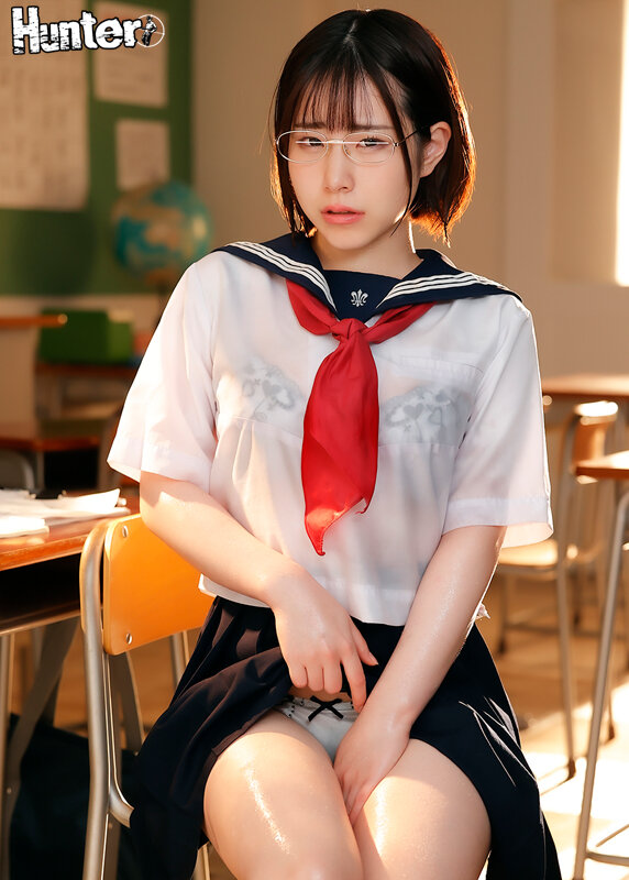「汗っかきでゴメンなさい！そんなに見ないで」恥じらい女子は汗の量が発情のサイン？暑い日…ボクの目の前には大量の汗がしたたる女子の姿。思わず… - サンプル画像 - 1