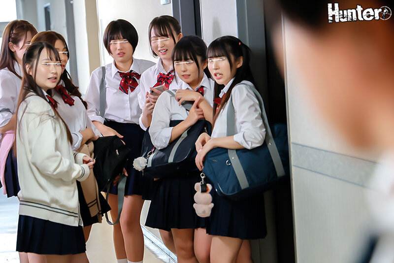 修学旅行先のホテルで生意気な同級生女子たちを追い掛け回して何度も何度も連続中出し！お酒で爆酔いした童貞が何度中出ししても復活する絶倫ゾンビ化 - サンプル画像 - 2