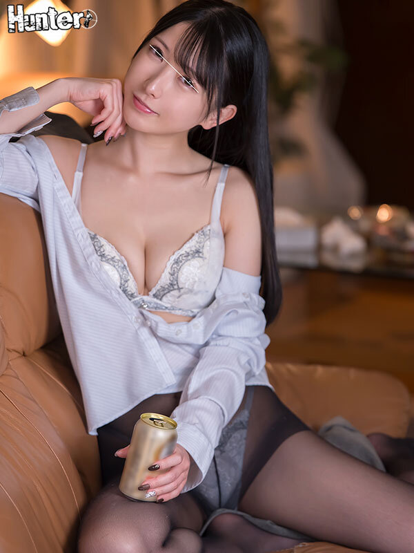 職場ではクソ真面目なのに家では超ズボラな姉が弟の童貞チ○ポで爆イキ大絶頂！姉が弟の初めてを奪うって…なんかいやらしいシチュエーション… - サンプル画像 - 2