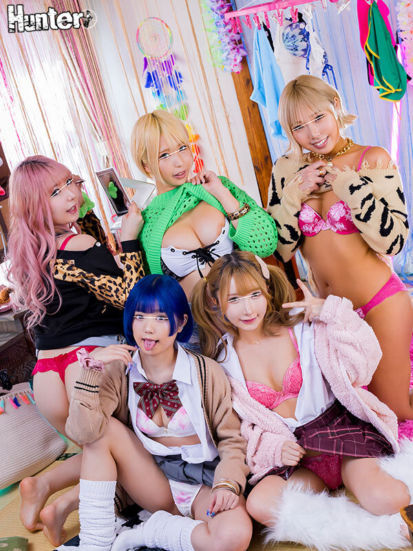 突然出来た5人の義娘が全員ギャルの大家族！！朝から晩まで誘惑してくる5人のギャル義娘とヤリまくり中出しさせられまくり新婚性活！ - サンプル画像 - 1