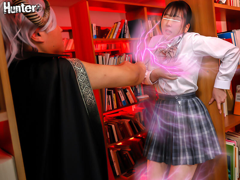 オタク女子〇生が淫魔を召喚！現れたのはまさかのおじさんインキュバス！？歓迎されないおじさんインキュバスは悪魔淫力で女子たちをイカセまくり！ - サンプル画像 - 14