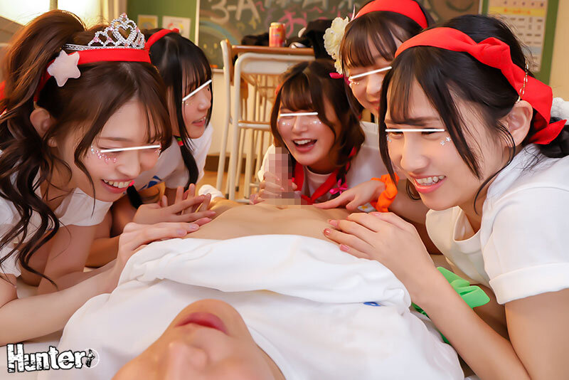 体育祭のあとで開放的になったクラスのエロ可愛い一軍女子たちと青春ハーレム乱交！普段は絶対に交わることのない男女が浮かれ気分でコンドームも付けずに中出し放題！ - サンプル画像 - 13