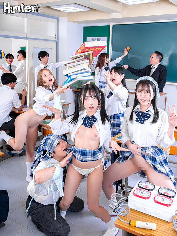 【新感覚時間停止AV】時間停止×心の声 エロ漫画の様に時間が止まっている女子たちの心の声が聞こえてくる！「えっ？待って！私…時間止まってる？でも意識はある」この学校には 『場所』によって時間を自在に止める事が出来る神装置が存在した！！ - サンプル画像 - 1