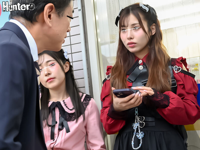 地雷系たちんぼ女子！交渉次第でNNOK！援交・割り切りする地雷系女子たちは最近公園で取り締まりが厳しくなったからとコンビニ前で立ちんぼ開始！貧困・推し活・暇つぶしと理由はそれぞれだけどお出かけついでに安心安全に活動中！？ - サンプル画像 - 5