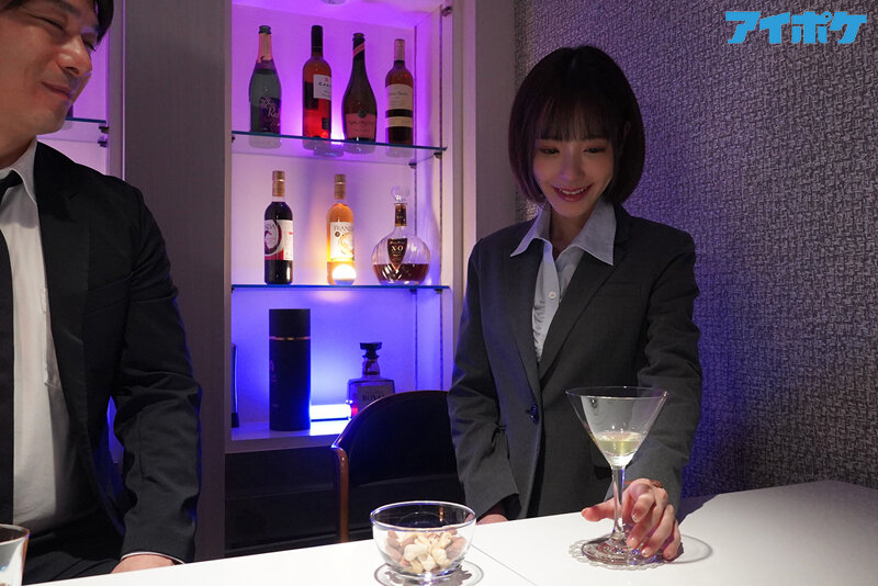 「私、キメセクさせられました。。。」 毎年新入女子社員を喰う上司の餌食に… 【睡眠姦×媚薬覚醒姦】今年の新卒で餌食になったのは私です。。。 桃乃木かな - サンプル画像 - 2