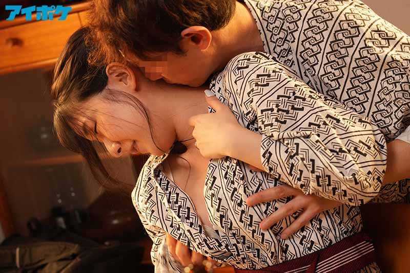 夫に言えない妻の秘密映像 慰安旅行でハメ外しNTR 愛する妻が会社の同僚と楽しそうに浮気SEX！！ 宮西ひかる - サンプル画像 - 2