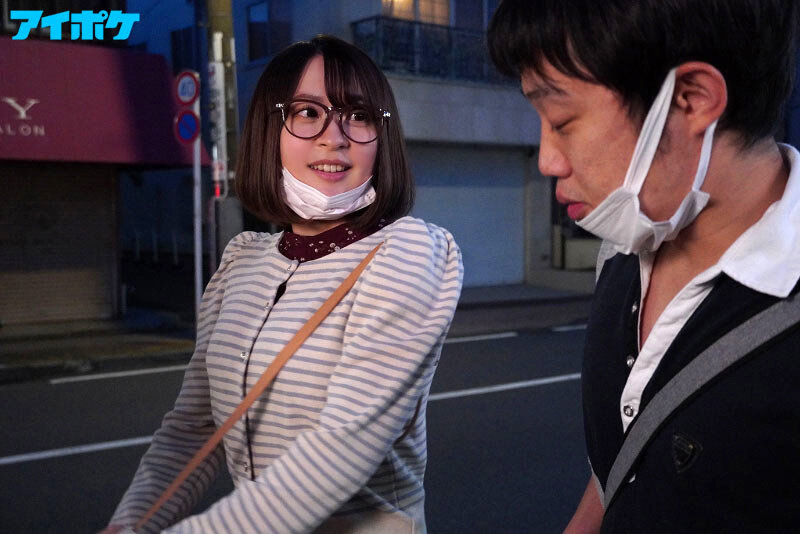 バイト場の口うるさくて大嫌いな先輩オタク女子を脱がしたら… ぷるんぷるん巨乳おっぱいボディで、僕は理性をなくし雪崩れ込むようにむしゃぶり突いた… 梓ヒカリ - サンプル画像 - 2
