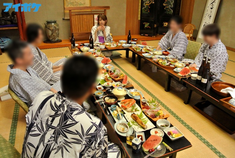 童貞限定！希美まゆとイク！ 1泊2日混浴筆おろし温泉オフ会！ 初めての女性がまゆさんなんて！自分らは最高に幸せ者っすスペシャル！ - サンプル画像 - 10