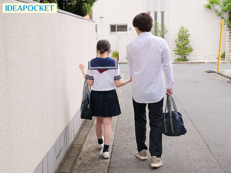 お兄ちゃん大好き制服妹のゼロ距離囁き誘惑SEX お兄ちゃん、ず～っとチンチン固くて変態だね 日向由奈 - サンプル画像 - 1