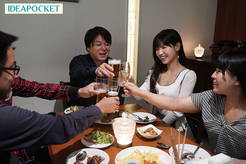 元彼と同窓会で再会した後、魔が差して久しぶりのキメセクをしてしまった私は不貞行為と知りつつも一生あの圧倒的快感から離れられなくなってしまいました… 桜空もも - サンプル画像 - 1