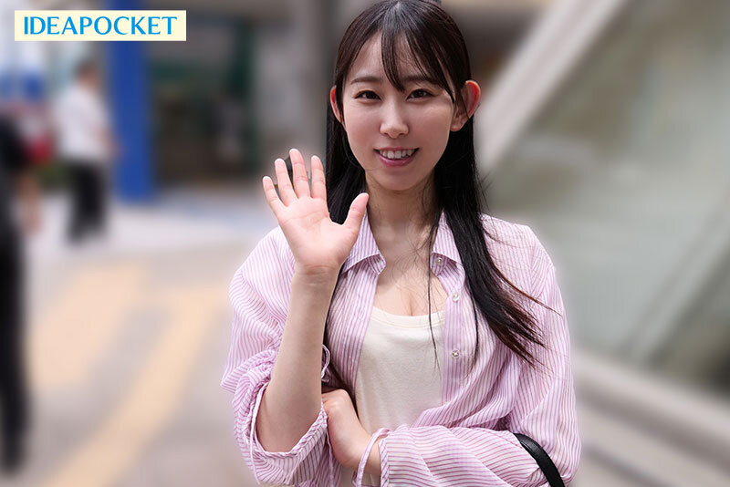 片想いし続けた幼馴染に告白、交際、そして初セックスの日 僕は今までの想いと脱いだら想像を超えるスリム巨乳に興奮が収まらず無我夢中で貪り合った 月城りり香 - サンプル画像 - 1