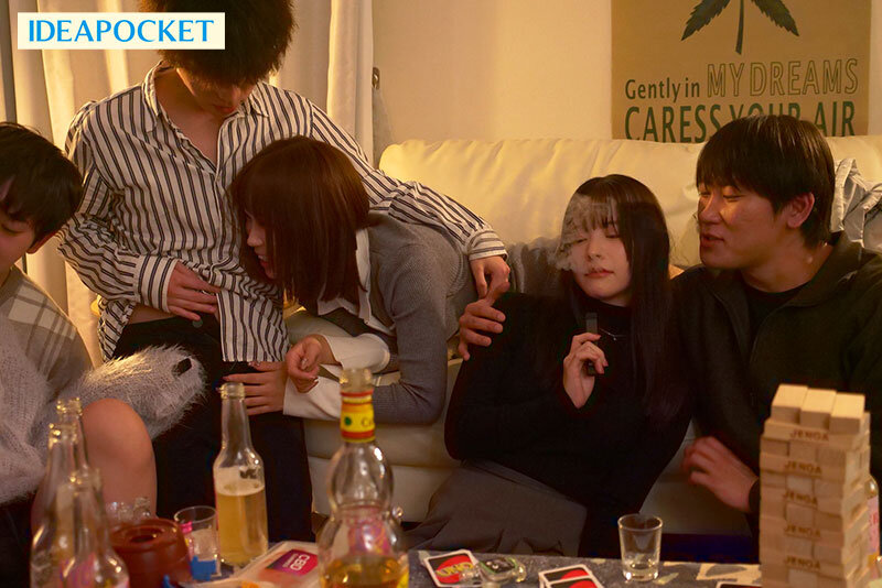 陰キャを卒業したい私は勇気を出して陽キャサークルの飲み会に…お酒と媚薬を飲まされ感度が異常に上がった私は朝までキメセク輪●でイキ狂わされ気づけばヤリサー専用肉オナホにされました。 山田鈴奈 - サンプル画像 - 4