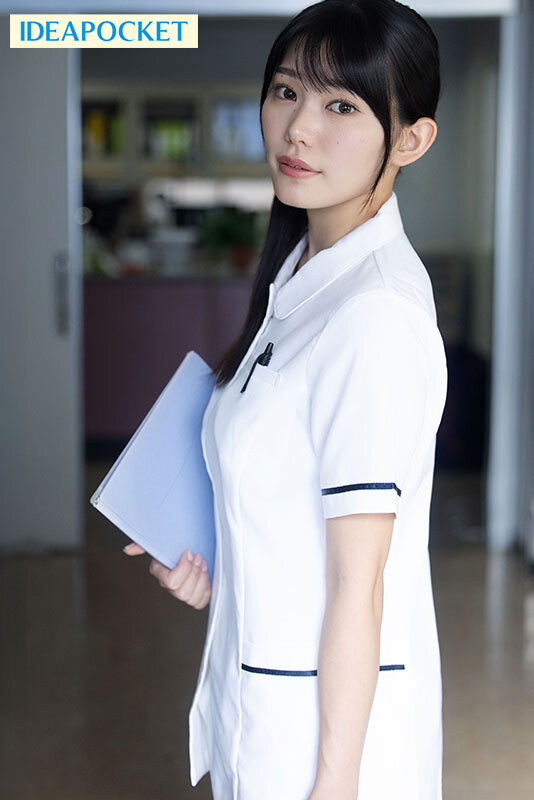 白衣の天使は深夜0時に跪く 美人で優しくて笑顔が素敵な僕の初恋の西田さんは消灯後にマゾ化するイカれた変態ナースでした。 西田瑞希 - サンプル画像 - 1