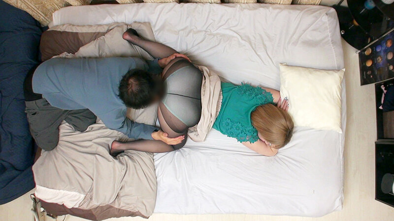 熟女限定 熟女が部屋にやって来た お持ち帰り盗撮 そのままAV発売へ55 性欲が溜まり過ぎ誰でもいいからSEXしたい熟女妻編 冴美さん/Fカップ/43才/高身長176cm/セックスレスで溜まった性欲を甥にぶつける叔母 真理さん/Hカップ/41才/欲求不満が爆発し甥喰いをする叔母 - サンプル画像 - 12