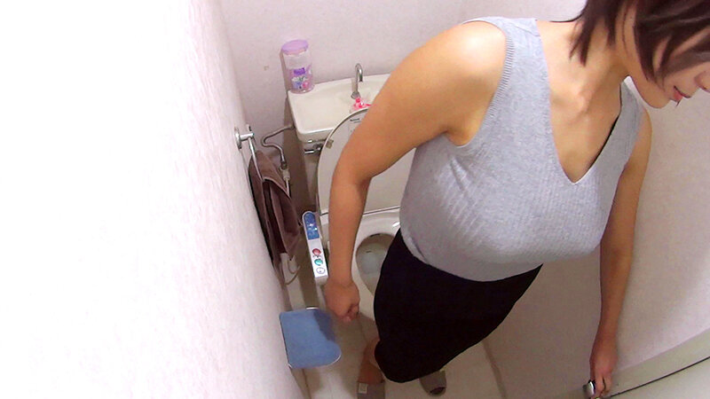 熟女限定 熟女が部屋にやって来た お持ち帰り盗撮 そのままAV発売へ87 近親を性の対象にする叔母たち編 誠子さん/Eカップ/42才/甥っ子に色目を使う叔母 亜由美さん/Hカップ/40才/甥っ子に性生活を教える叔母 - サンプル画像 - 15