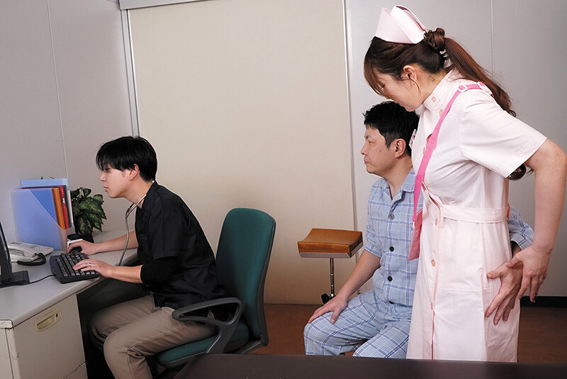 人妻看護師 背徳の院内不倫 溜まりまくった入院患者の性処理を… 波多野結衣 - サンプル画像 - 9