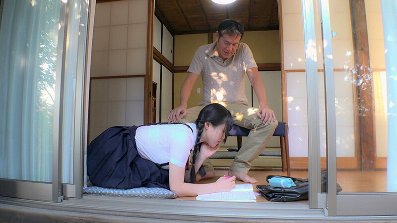 おぼこいマ●コは祖父のいいなりATM 処女を捧げた祖父の前で寝取られ￥交。 有馬美玖 - サンプル画像 - 1