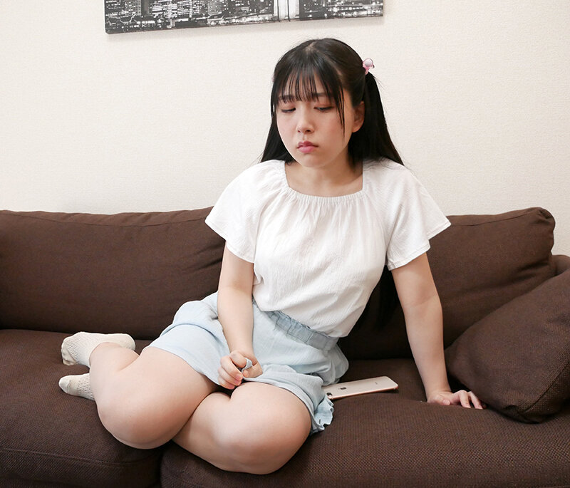 かどわかし。クラスで人気の純真無垢な女の子を激キモ中年オヤジがたぶらかし潮吹き＆抜きションするまで育成開発した性覚醒ドキュメント 真白ふわり - サンプル画像 - 3