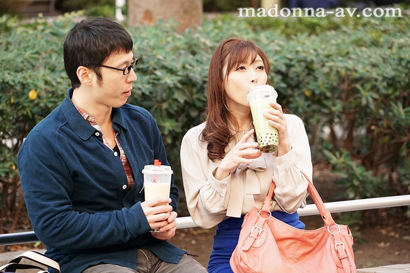 今夜、僕は童貞を捨てられるかもしれない―。 白木優子 - サンプル画像 - 1