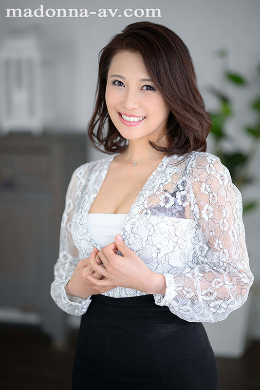 『美』、『知』、『性』、すべてにおいてハイスペック―。 元国際線キャビンアテンダントの人妻 多田有花 42歳 AV DEBUT - サンプル画像 - 1