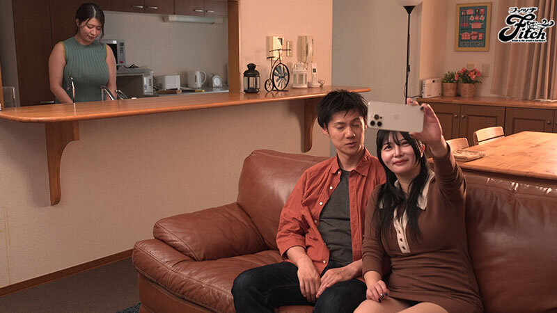 抵抗する彼女の爆乳母に中出しし続けて3日目…若い僕のチ○ポに跨り狂ったように自ら腰を振りだした 武田怜香 - サンプル画像 - 3