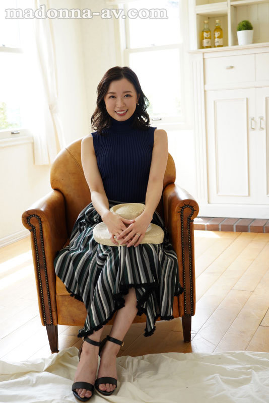 ‘天使’のような笑顔の裏に秘めた‘変態’願望―。 新人 流川はる香 30歳 AV DEBUT - サンプル画像 - 3