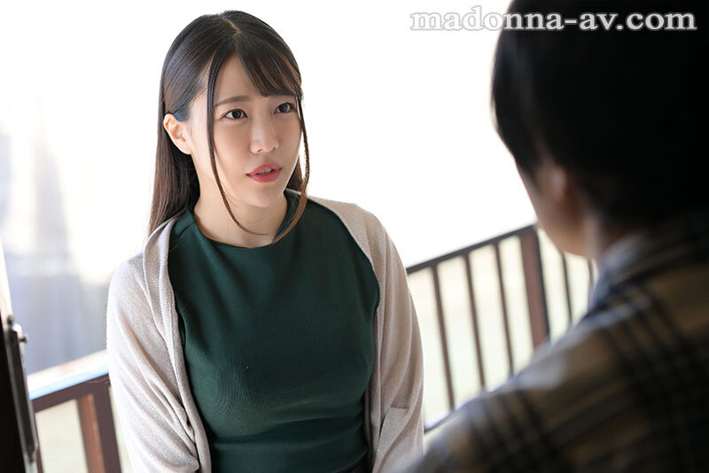 甘い囁きに流されるまま、僕は大学を留年するまで、人妻との巣篭もりSEXに溺れて…。 一乃あおい - サンプル画像 - 1