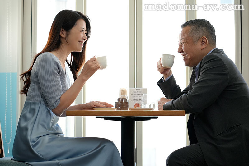 既婚者マッチングアプリで出逢った中年男女の濃密に愛し合った不倫記録ー。 珈琲のように深く、苦い二度目の恋に溺れた二人ー。 北条麻妃 - サンプル画像 - 1