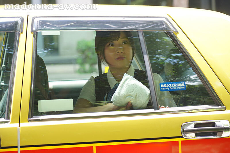 働く女は美しいー。都内在住 二児の母。 タクシードライバーの人妻 綾瀬凪 36歳 AVデビュー！！ - サンプル画像 - 1