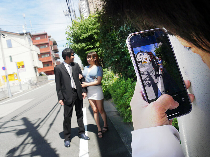 不倫現場をスマホで盗撮されて マゾペット巨乳人妻家庭教師 ゲス親子のいいなり性玩具に堕ちた奥様先生 三田サクラ - サンプル画像 - 8