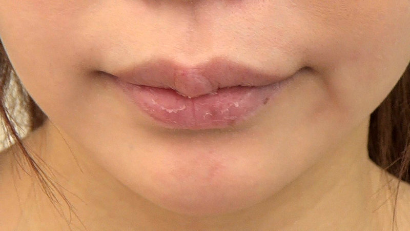 素人娘の全裸図鑑19 今時の女の子11名が恥らいながら脱衣していく様子をじっくり撮影した、変態紳士のためのヘアヌードコレクション - サンプル画像 - 20