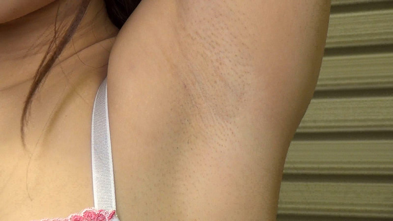 素人娘の全裸図鑑21 今時の女の子11名が恥らいながら脱衣していく様子をじっくり撮影した、変態紳士のためのヘアヌードコレクション - サンプル画像 - 7