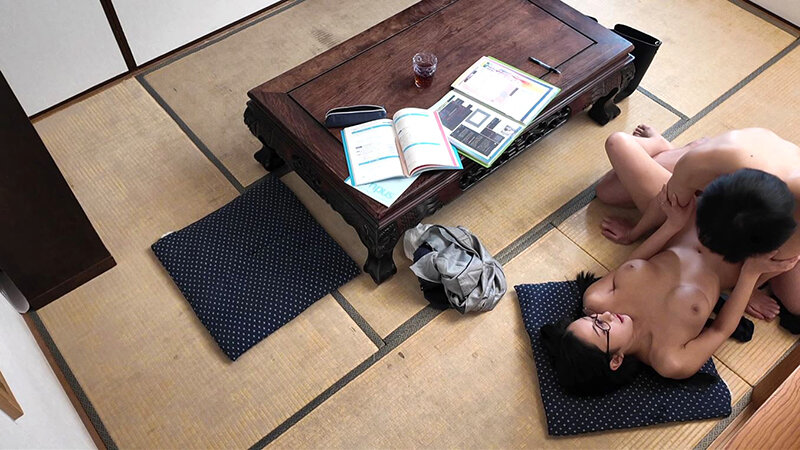 【個別指導】既婚の家庭教師と、巨根の受験生の、密室淫交盗撮記録【禁断の10カメ盗撮】（5） 北野未奈 - サンプル画像 - 4