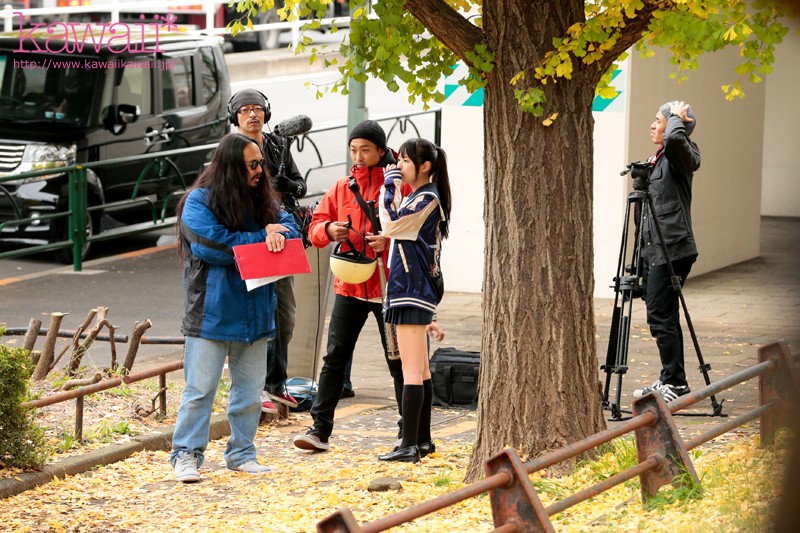 密着騙し撮りドキュメント30日。いきなり始まるAV撮影「さすがにここはマズイです…」ズボッ！！声を出せない場所で即ハメ4本番 さくらゆら - サンプル画像 - 10